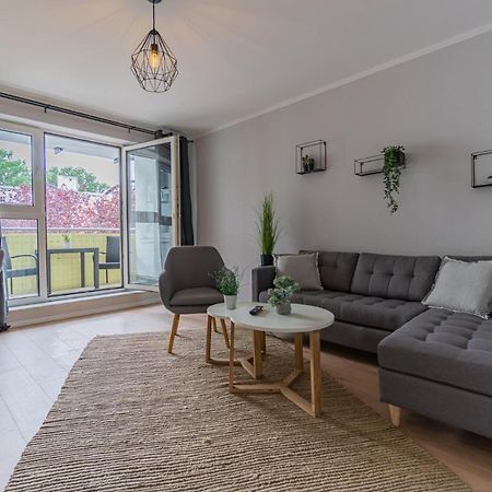 Spreewald-Apartment, 75Qm, 2 Schlafzimmer, Tiefgarage, Balkon, Netflix, Waschtrockner Cottbus Kültér fotó