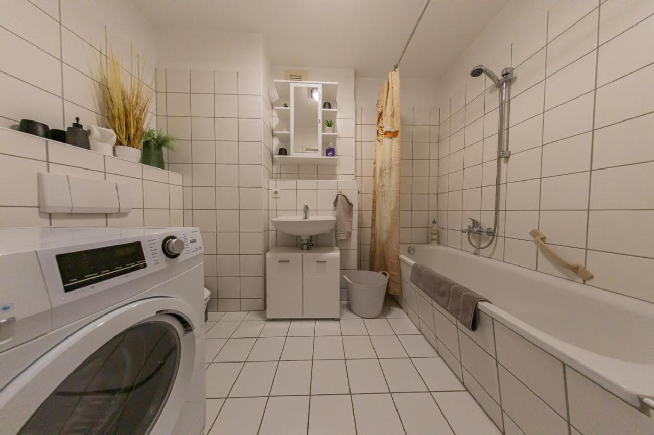 Spreewald-Apartment, 75Qm, 2 Schlafzimmer, Tiefgarage, Balkon, Netflix, Waschtrockner Cottbus Kültér fotó
